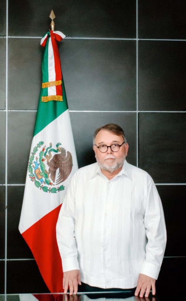 Dr. Jesus Lavín